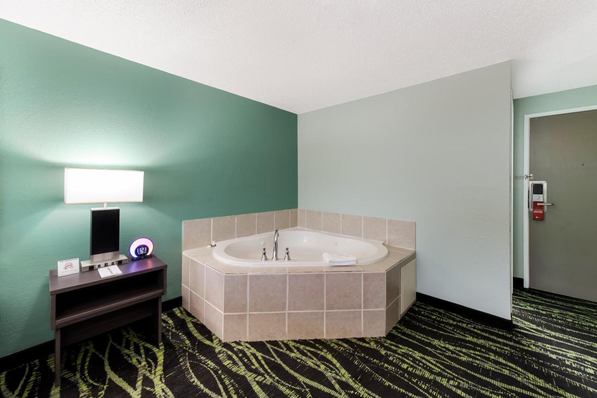 Baymont Inn & Suites By Wyndham Liberty Zewnętrze zdjęcie