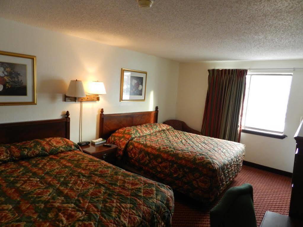 Baymont Inn & Suites By Wyndham Liberty Zewnętrze zdjęcie